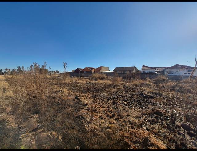 660M² VACANT LAND FOR SALE IN UNITAS PARK